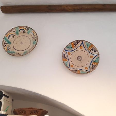 Traditional House In Historical Center Of Faro Luaran gambar
